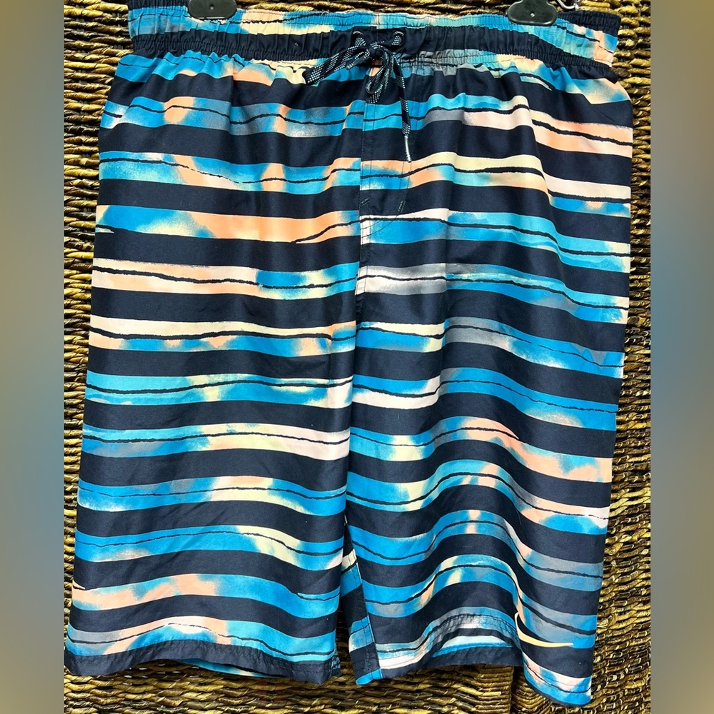 Nike, Men’s Blocked‎ striped 11” Volley Swim Trunks- Medium